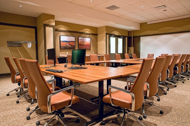 How to Run a Nonprofit Board Meeting